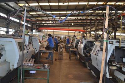 數(shù)控工程系技師班企業(yè)參觀 深化機械設(shè)備實踐認(rèn)知